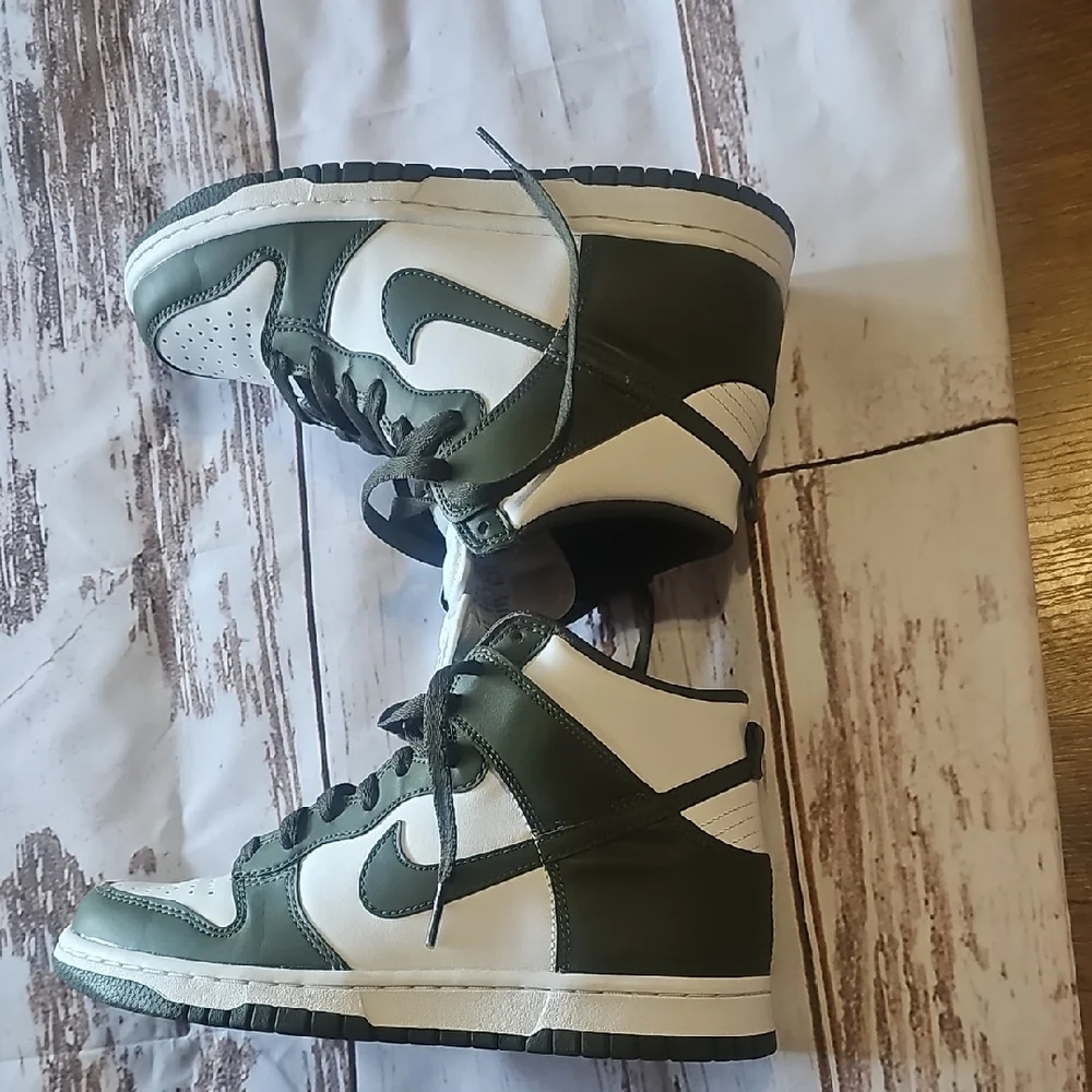 Nike Olive and White High-Top Sneakers - Picture 6 of 9